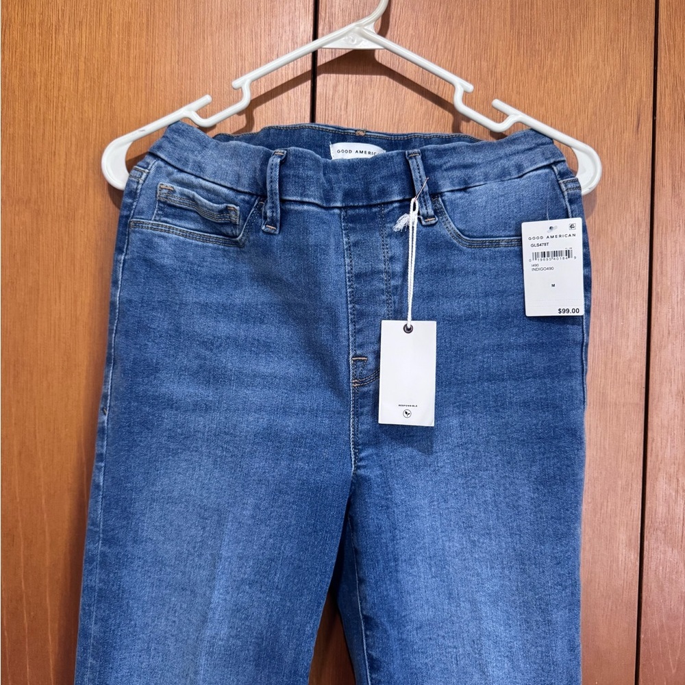 Good American Classic Mid-Blue High-Rise Jeans